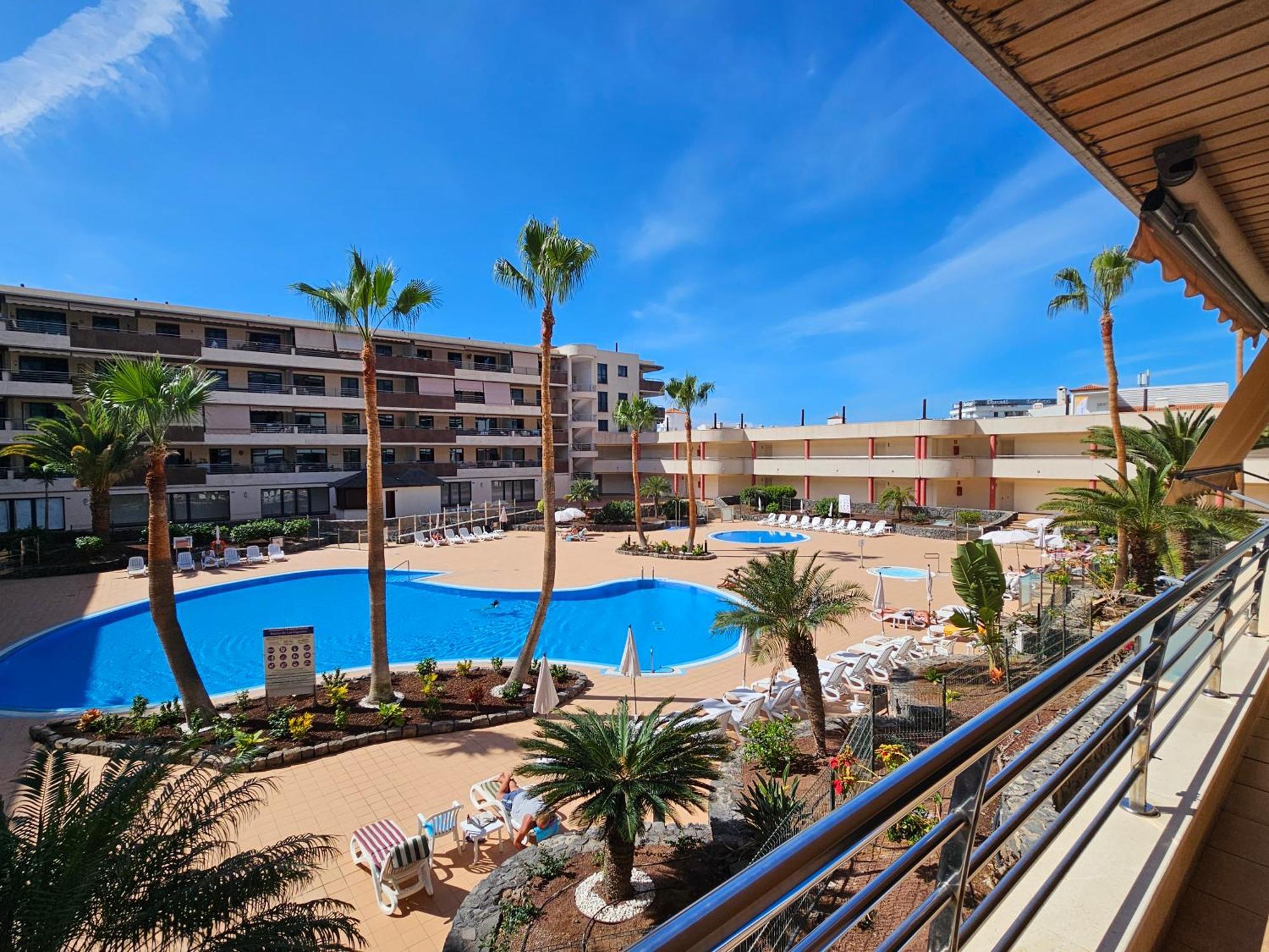 Appartement Ocean Breeze à Puerto de Santiago  Extérieur photo